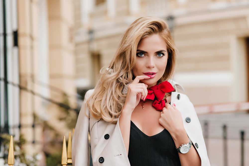 Gli influencer, quei venditori di sogni con filtro bellezza attivato