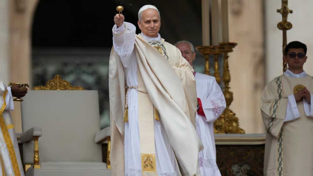 Papa Leone XIV e l’abbraccio del mondo, tra spiritualità e diplomazia